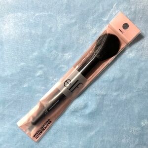 e.l.f. Highlighting / Illuminating Makeup Brush